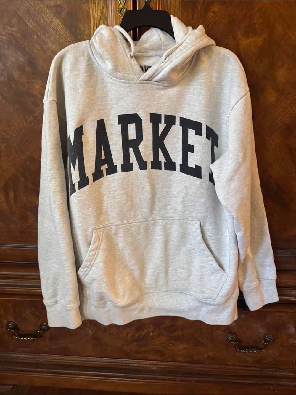 Market Light Gray Crewneck Hoodie size Large